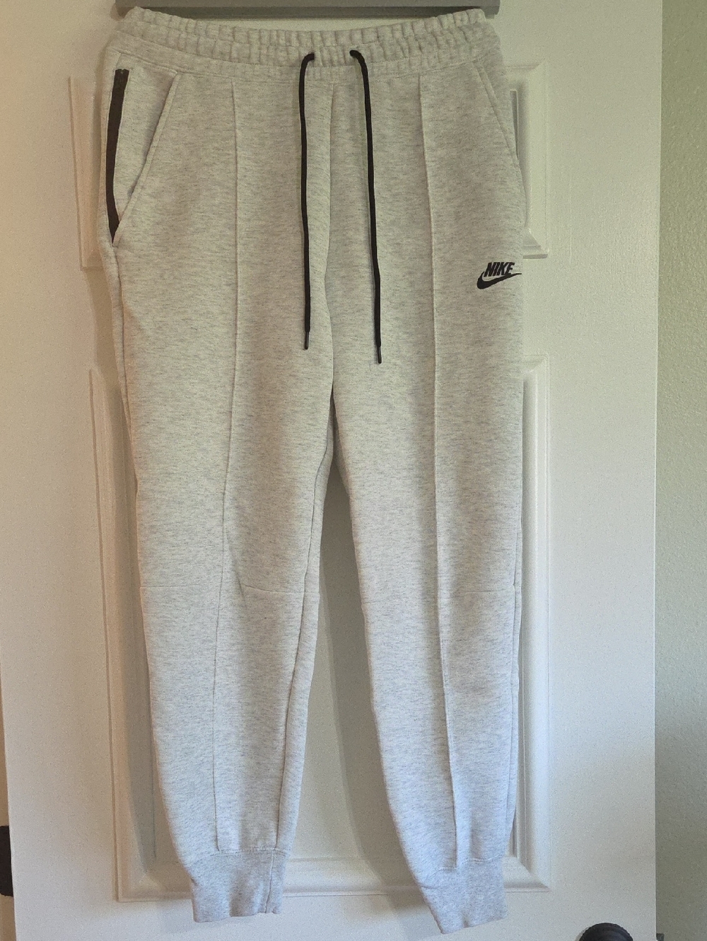 Nike Light Gray Joggers Size S